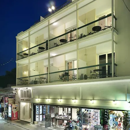 Adrian Hotel 3*