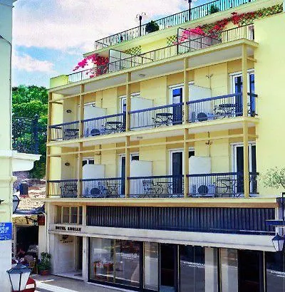 Hotel Adrian